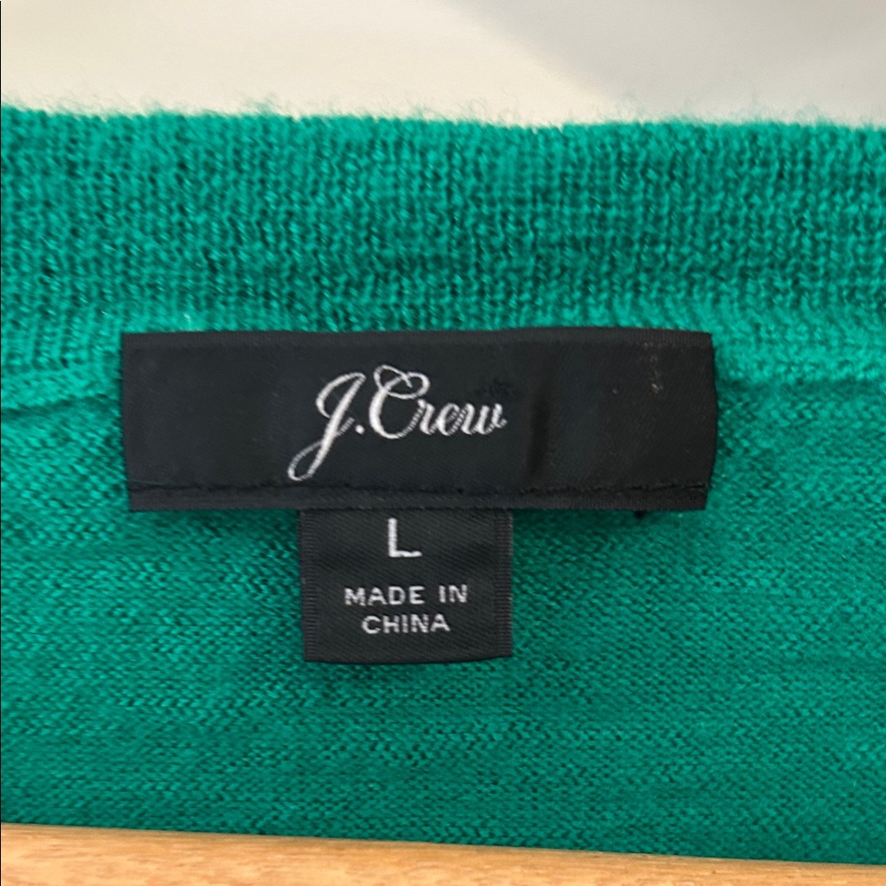 J. Crew Classic Green Crew Neck Sweater - Picture 2 of 3